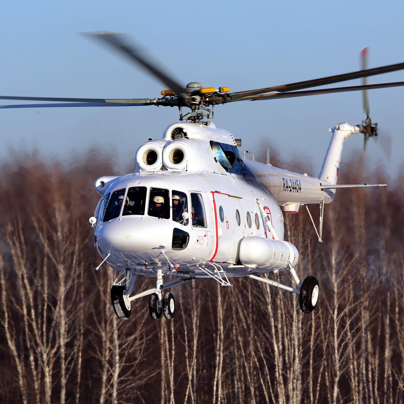 «Вертолеты России» передали ГТЛК три Ми-8МТВ-1 и один «Ансат»